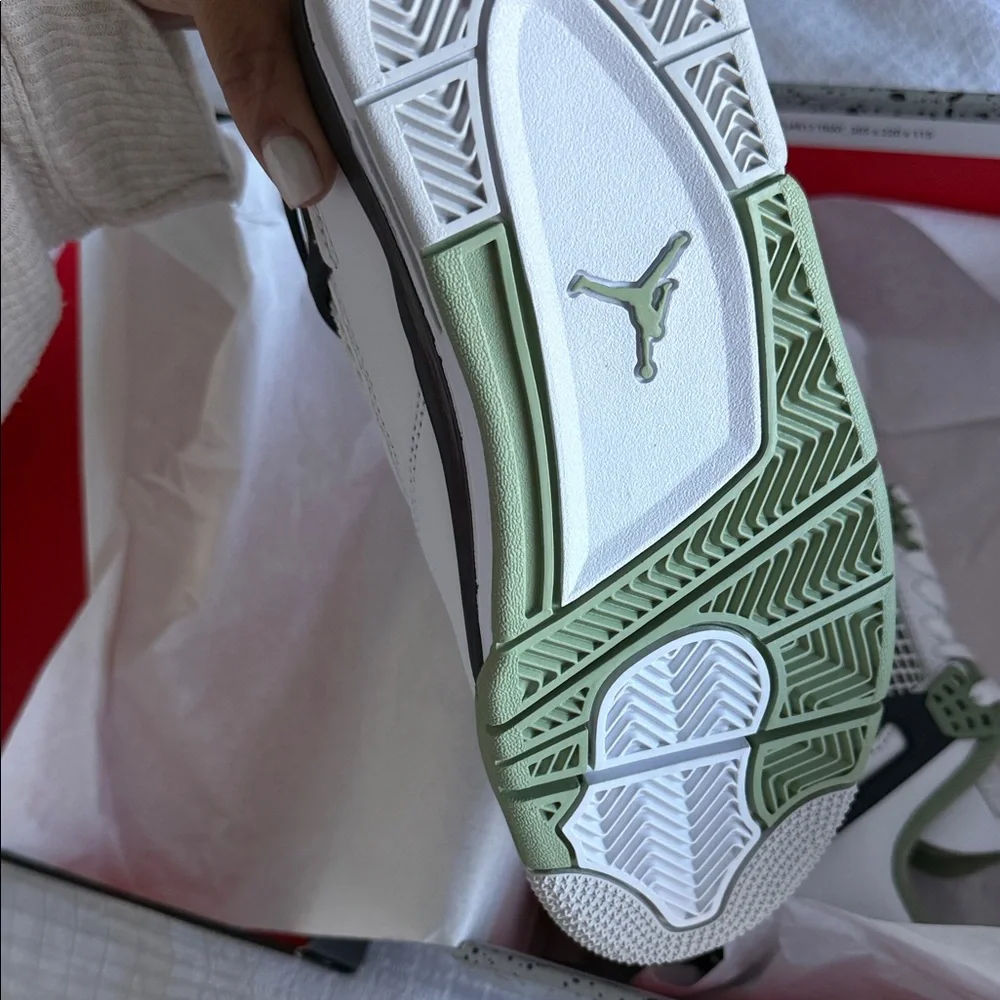 Nike Air Jordan 4 retro